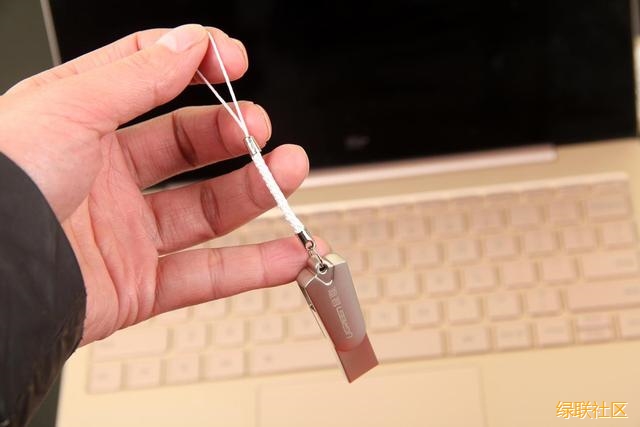 beats365苹果手机U盘测评