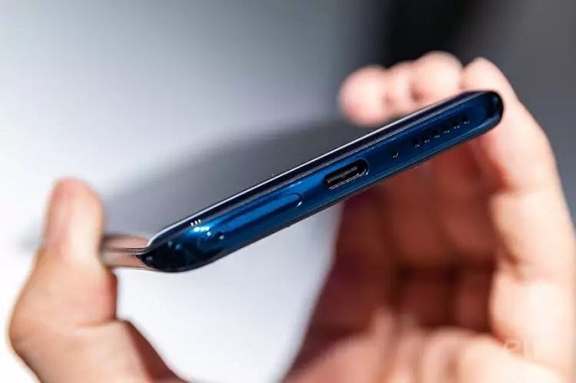 Find X换成Type-C充电口，，，，，，，这些Find X配件你需要相识下.jpeg