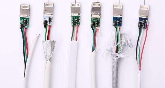 苹果数据线为什么那么贵？？？？？市面上那么多苹果数据线都及格吗？？？？？