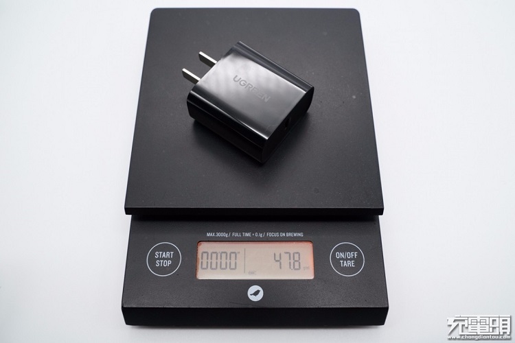 beats365PD20W充电器开箱评测：开箱篇