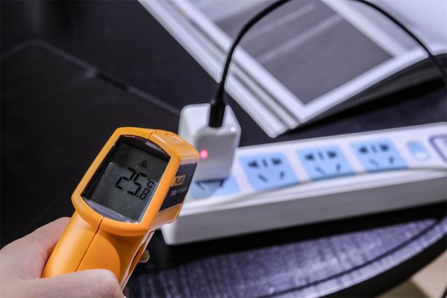 beats36530W氮化镓充电器评测：这或许是iPhone13Pro的最佳同伴